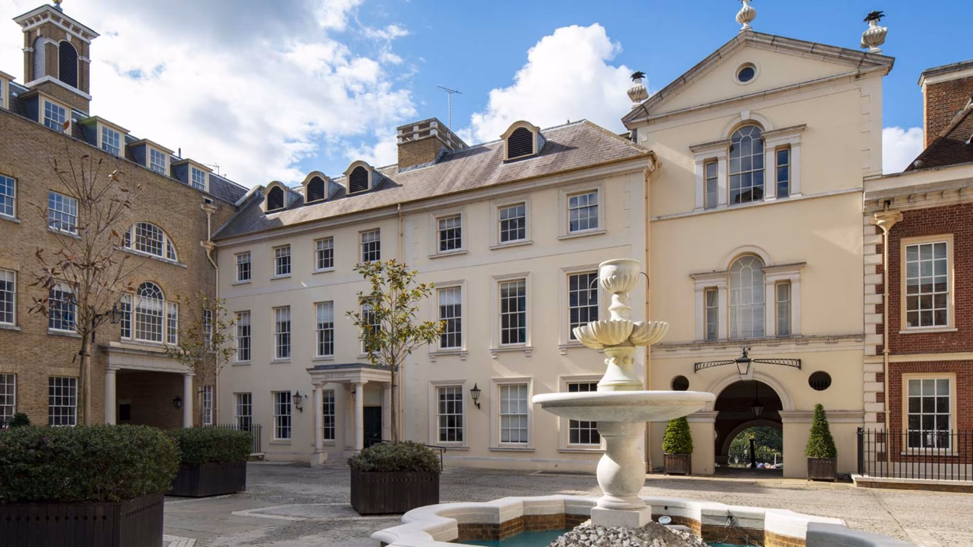 Richmond Riverside main entrance